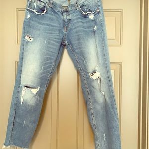 Distressed Jeans